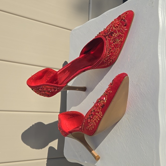 Shoes size 10 red faux suede - Picture 3 of 9